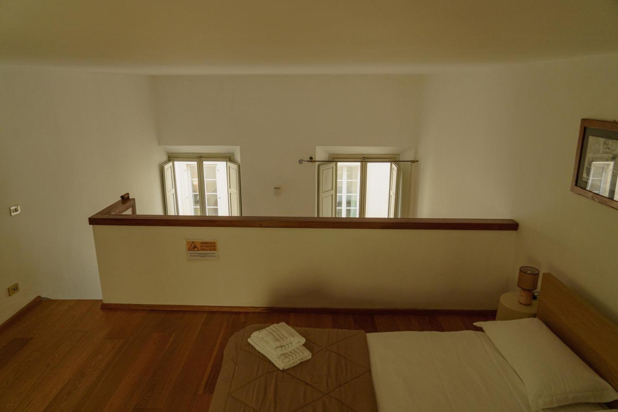 Nice One Bedroom In Historical Building Флоренция Экстерьер фото