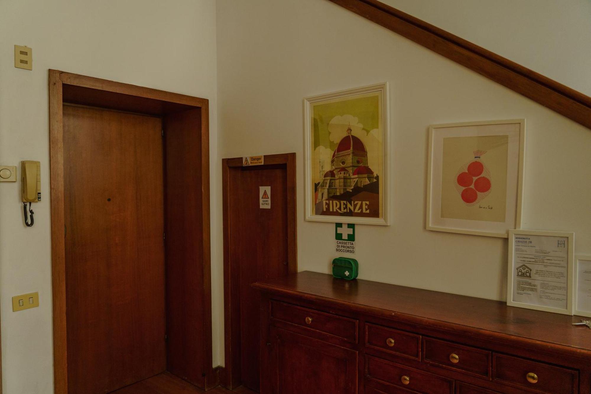Nice One Bedroom In Historical Building Флоренция Экстерьер фото